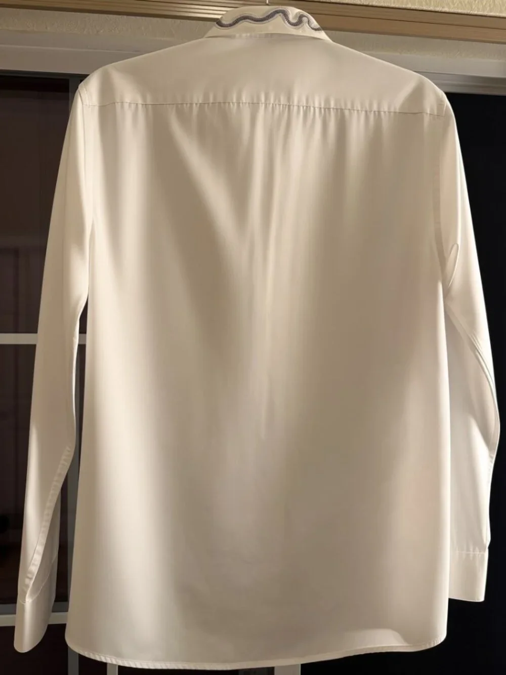 Gucci Men’s White Embroidered Dress Shirt – Made in France – Medium